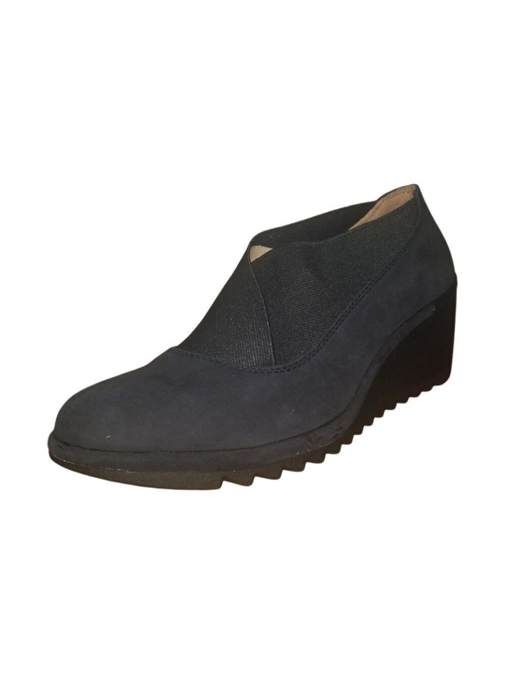 NEW| Comfortiva Ashford Black Wedge Suede Ankle Boots. C2s1-70